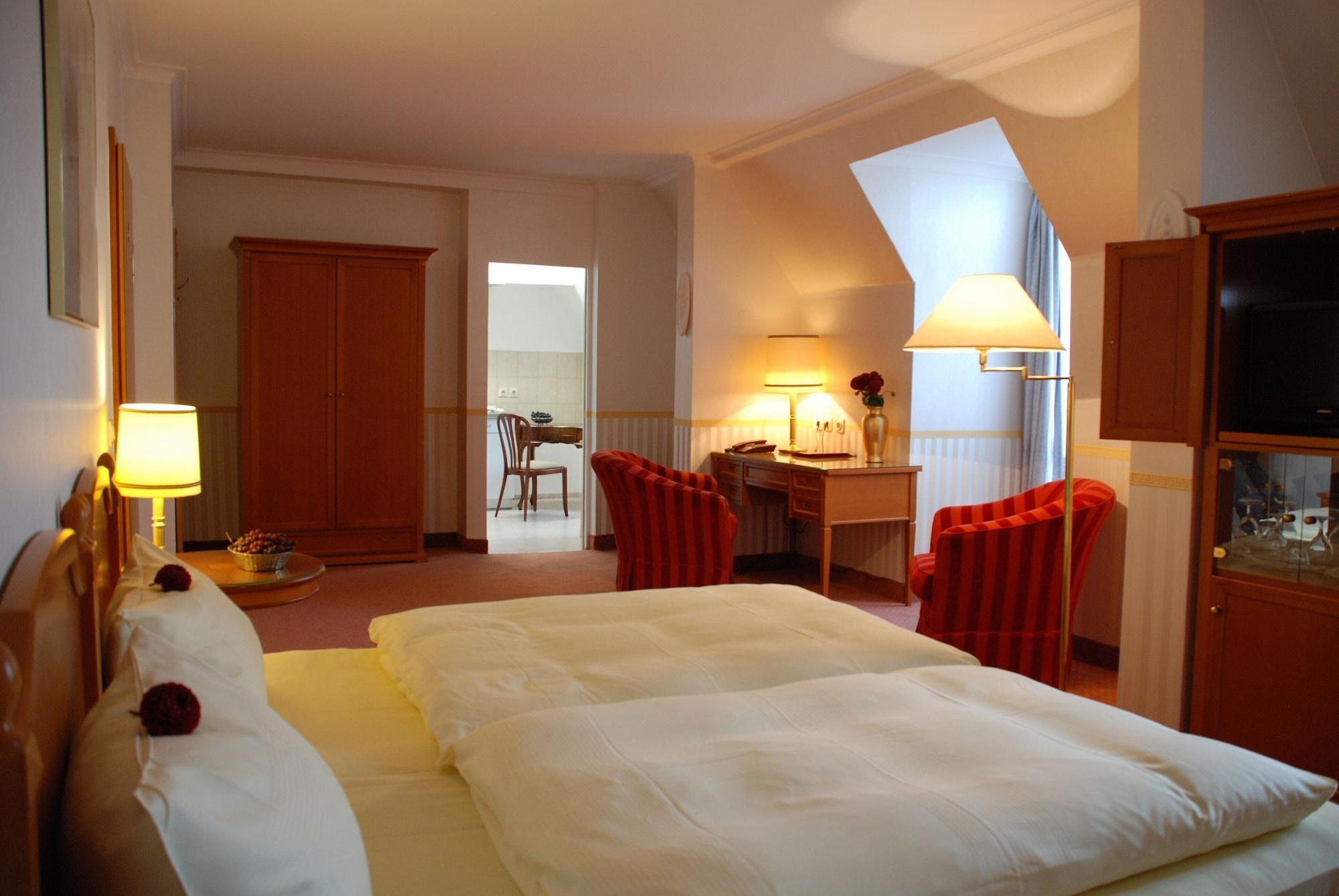 Hotel Rheinischer Hof Bad Soden Bad Soden am Taunus Værelse billede